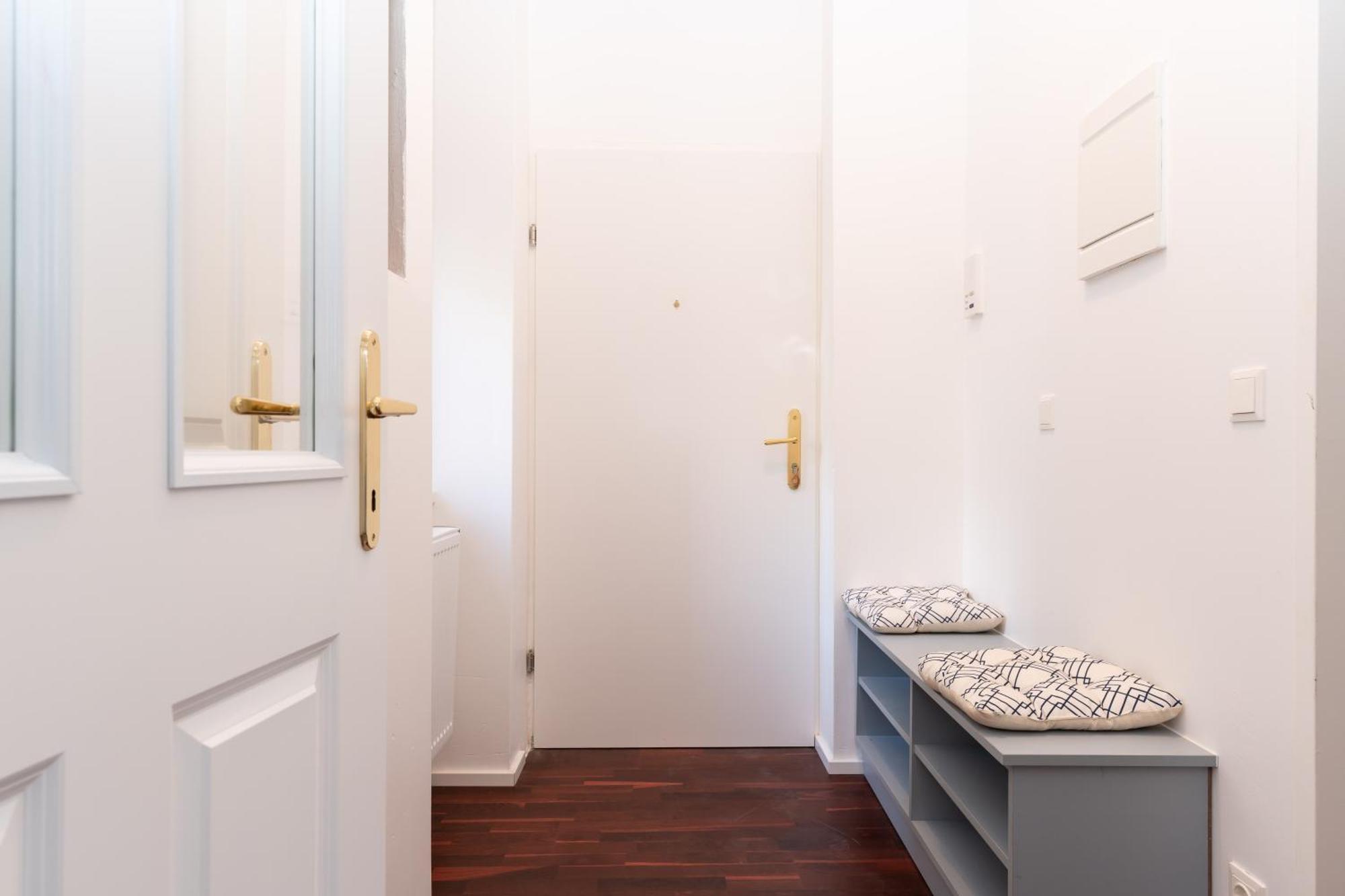 Comfortable 1100 With Contactless Check-in Appartamento Vienna